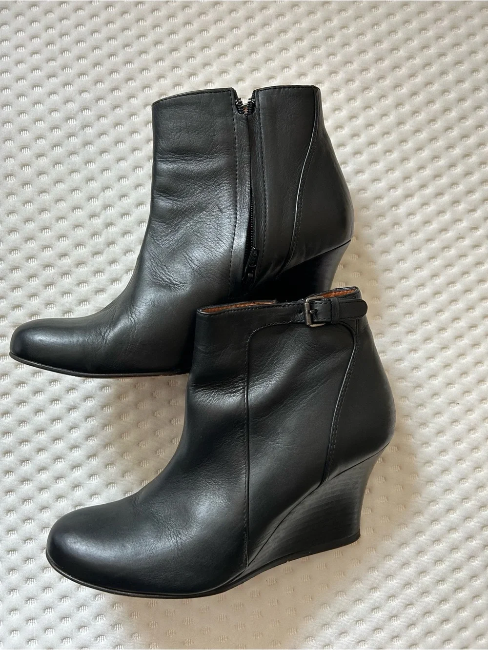 Lanvin Paris Black Leather Wedge Ankle Boots Buckle EU 38 US 8 Alber Elbaz